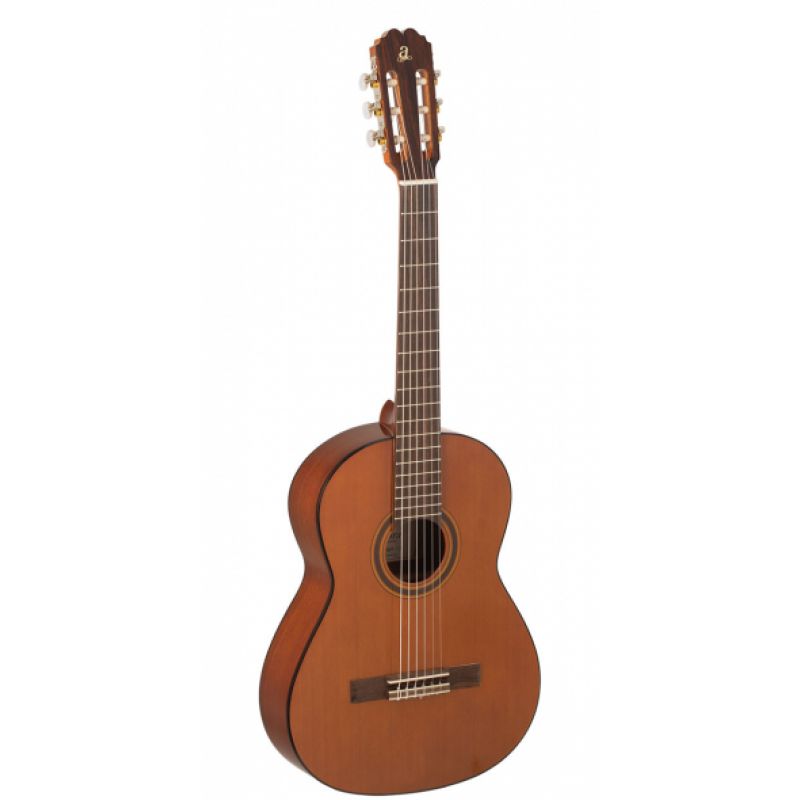 Классическая гитара ADMIRA Malaga 7/8